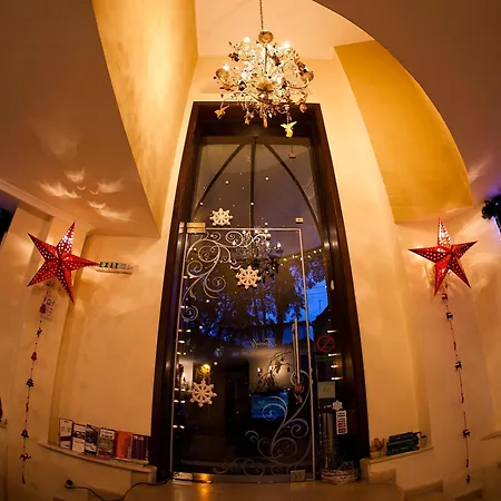 Hi Boutique Hotel 3*