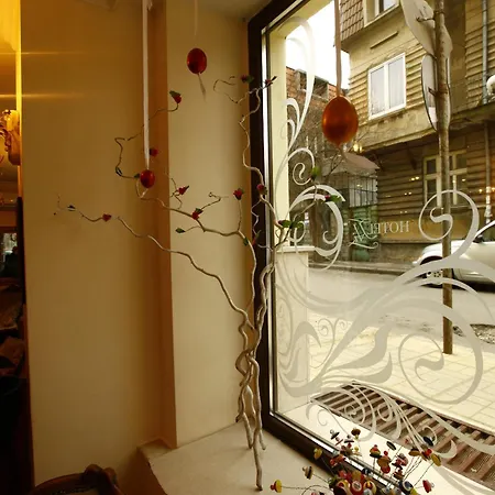 Hi Boutique Βάρνα