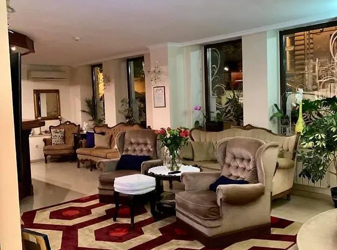 Hi Boutique Hotell 3*